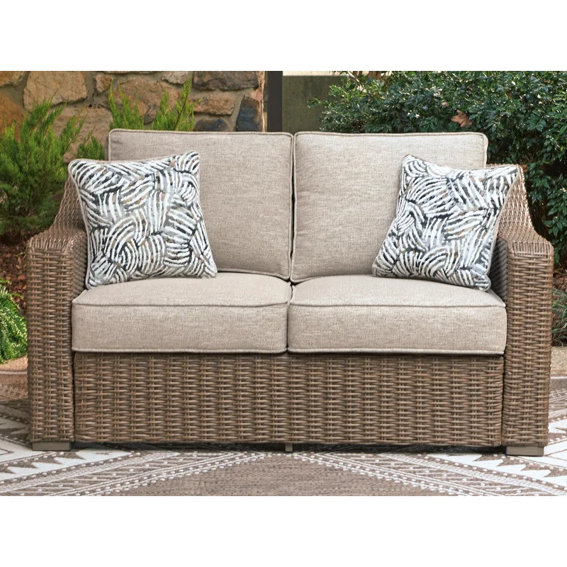 Laguna Heights Loveseat w/Cushion
