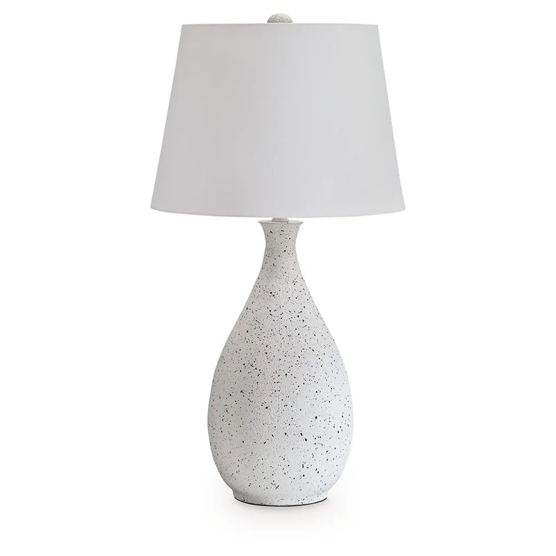 Wyattford - Metal Table Lamp - White / Black