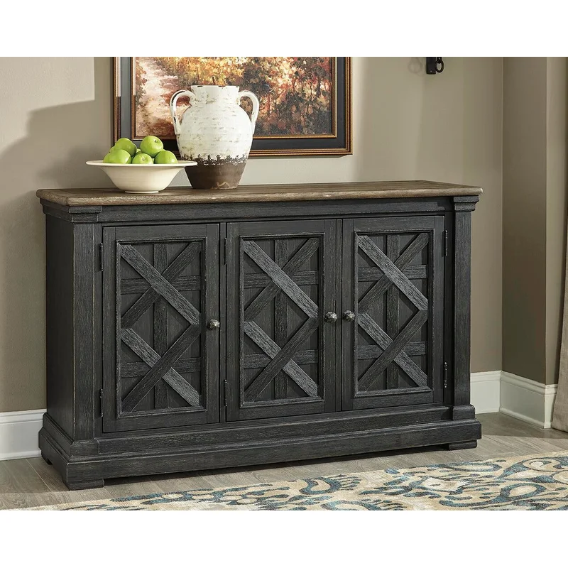 Tyler Creek Dining Room Server