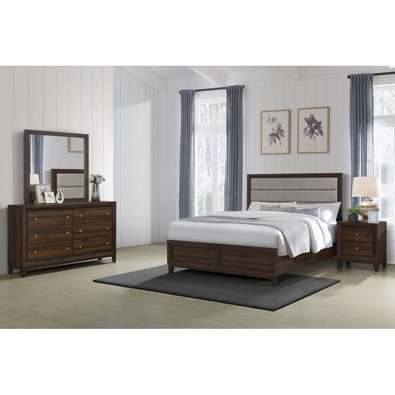 Welsley 4-piece Eastern King Bedroom Set Walnut