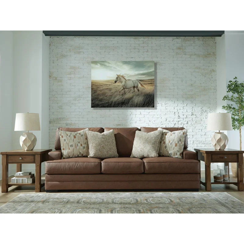 VillaCourt Sofa