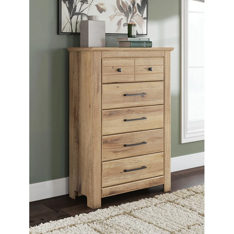 Makidern Five Drawer Chest