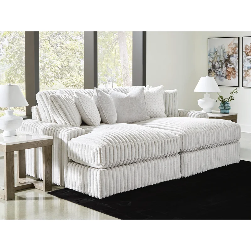 Stupendous Super Chaise