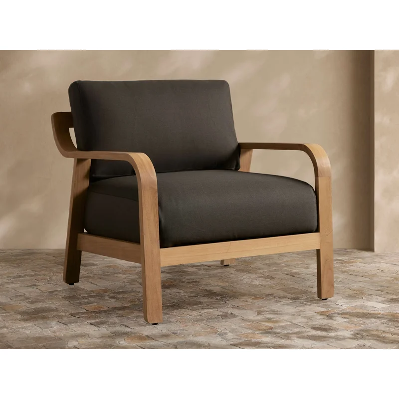 Zoe Outdoor Lounge Chair
