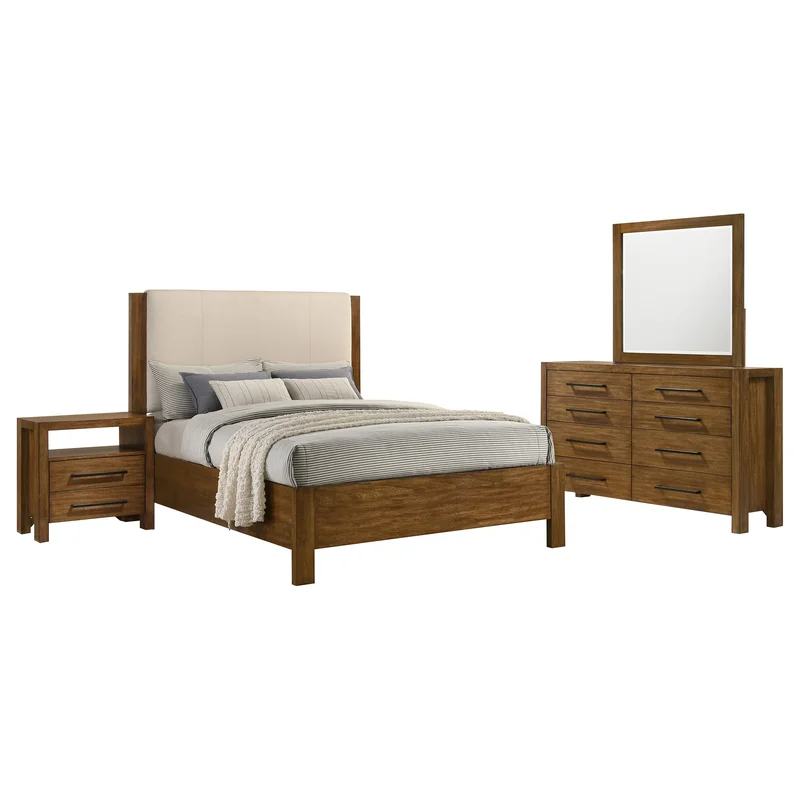 Adderley 4-piece Eastern King Bedroom Set Warm Brown CREAM