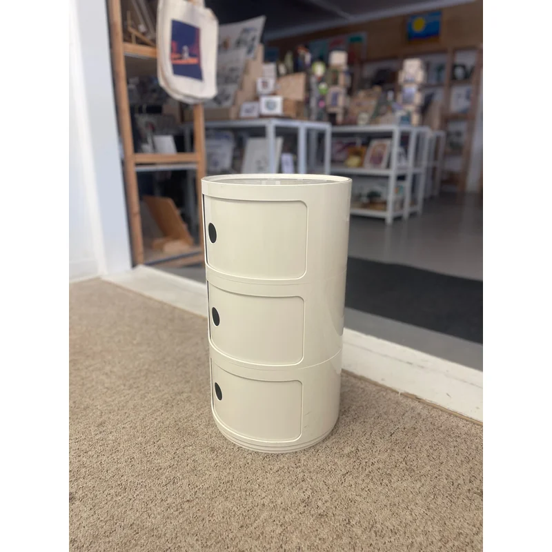 1970s Vintage Italian White Plastic Modular Cabinet by Anna Castelli Ferrieri for Kartell