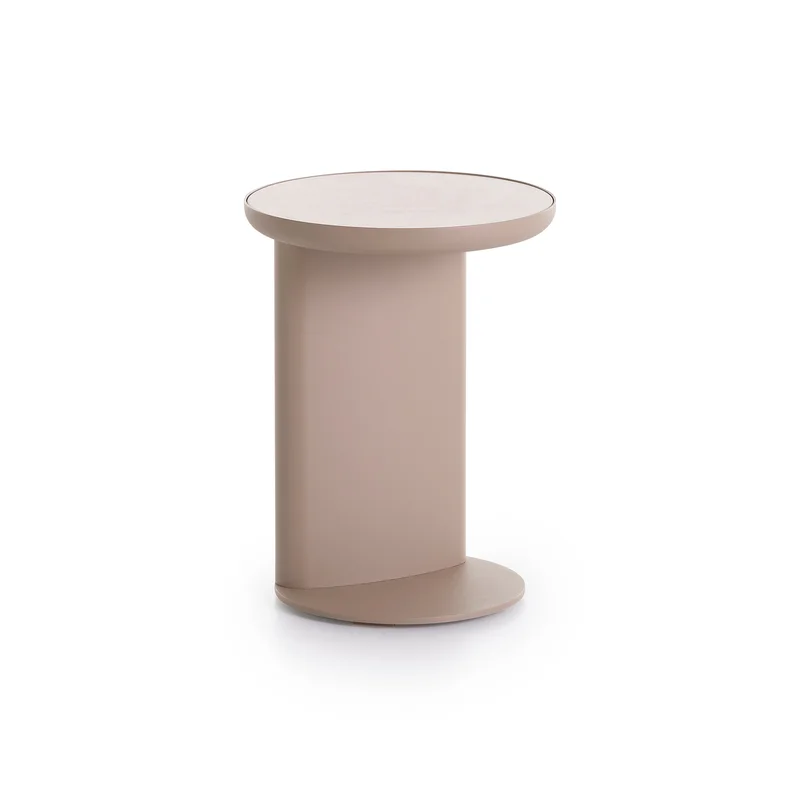 Arena Outdoor C Dining Table